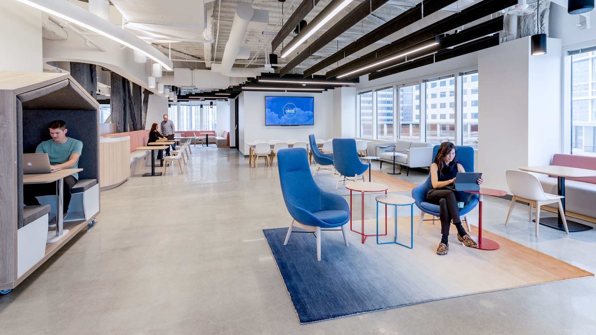 Workplace design in San Francisco by M Moser Associates featuring open plan concept and welcoming interior design.