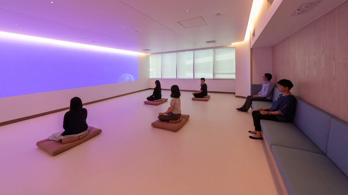 office space design - meditation room