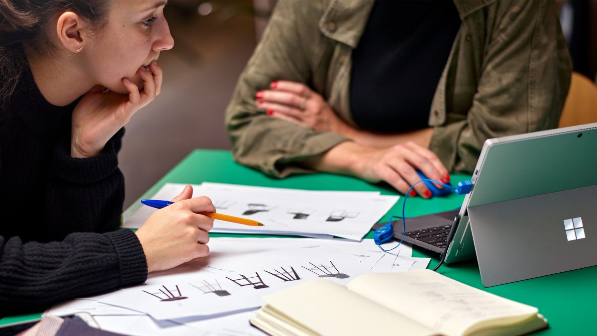 woman taking part in internship opportunity