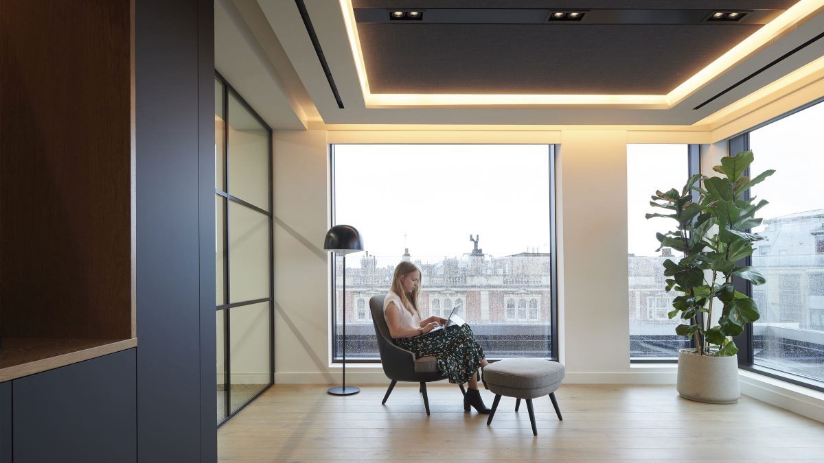 investment-firm-london-office-interior-lounge-chair