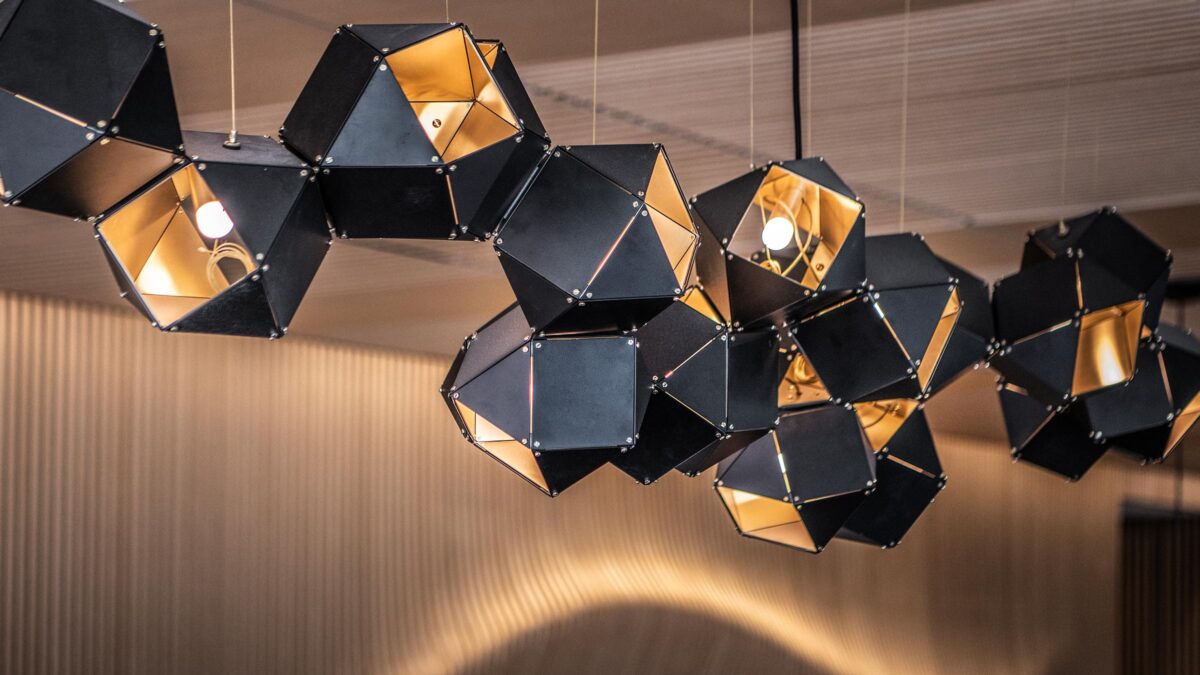 octagon shaped lights