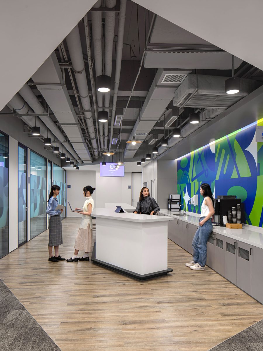 lmeg-shenzhen-office-interior-pantry