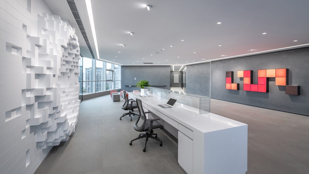 glp-data-center-shanghai-office-interior-workplace