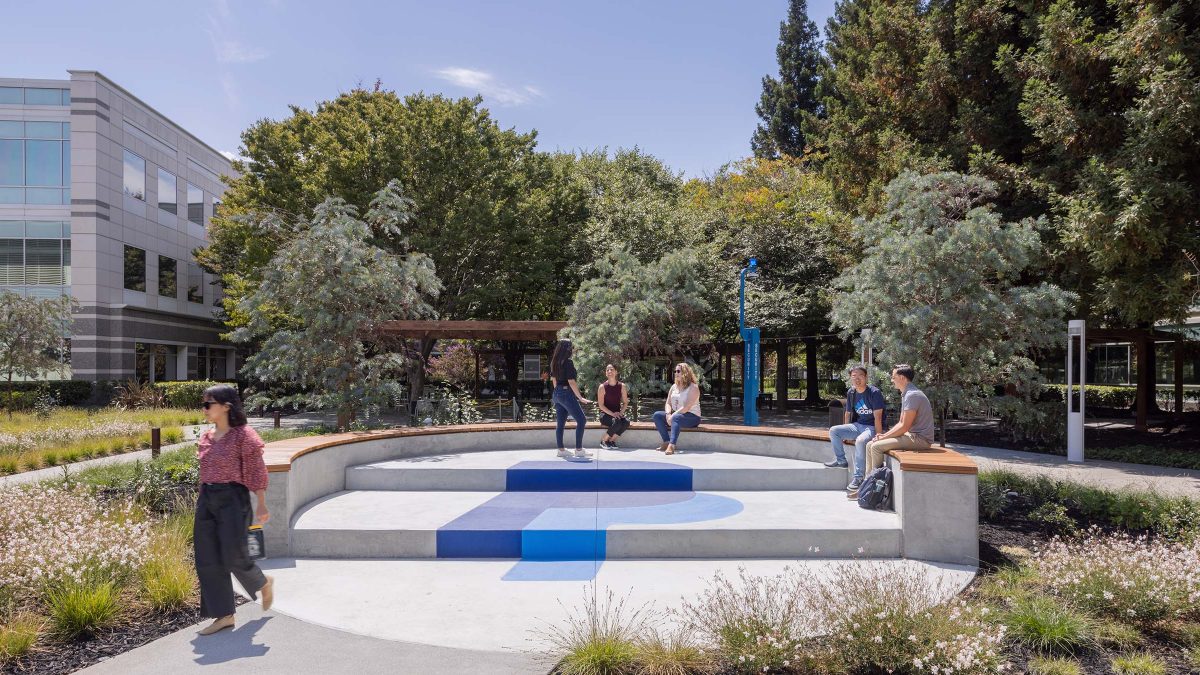 Layering in company culture and character through a branded journey, the outdoor work campus at PayPal features many work settings and relaxation zones.