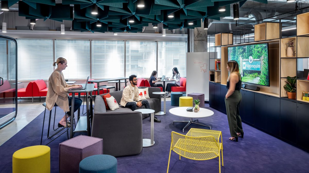 Various collaboration zones at Zynga represent different workstyles to support the hybrid workday and agile workflow while inspiring engagement and teamwork.