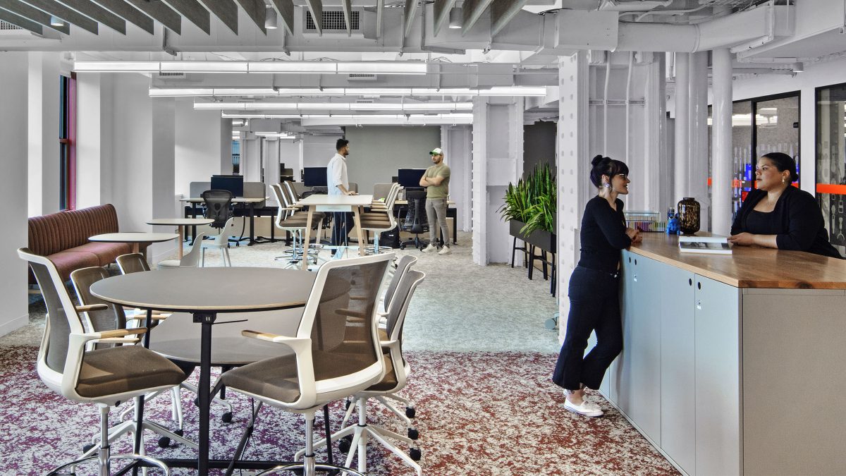 linkedin-new-york-office-interior-workplace