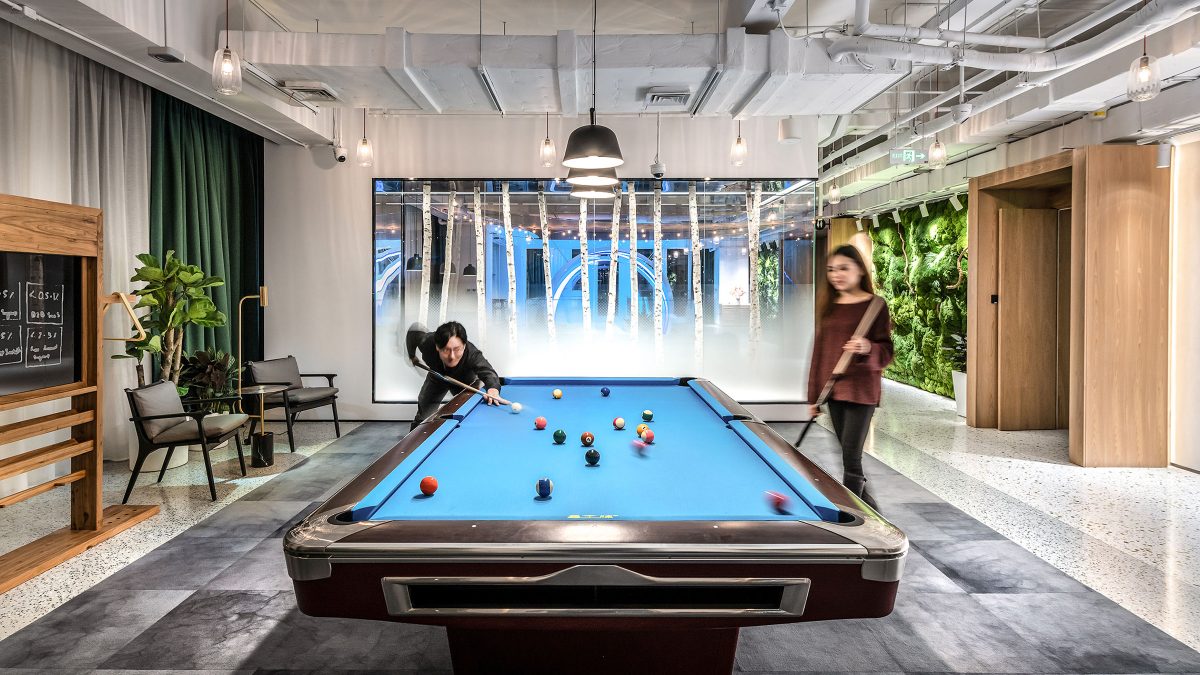 office-workspaces-game-room-design