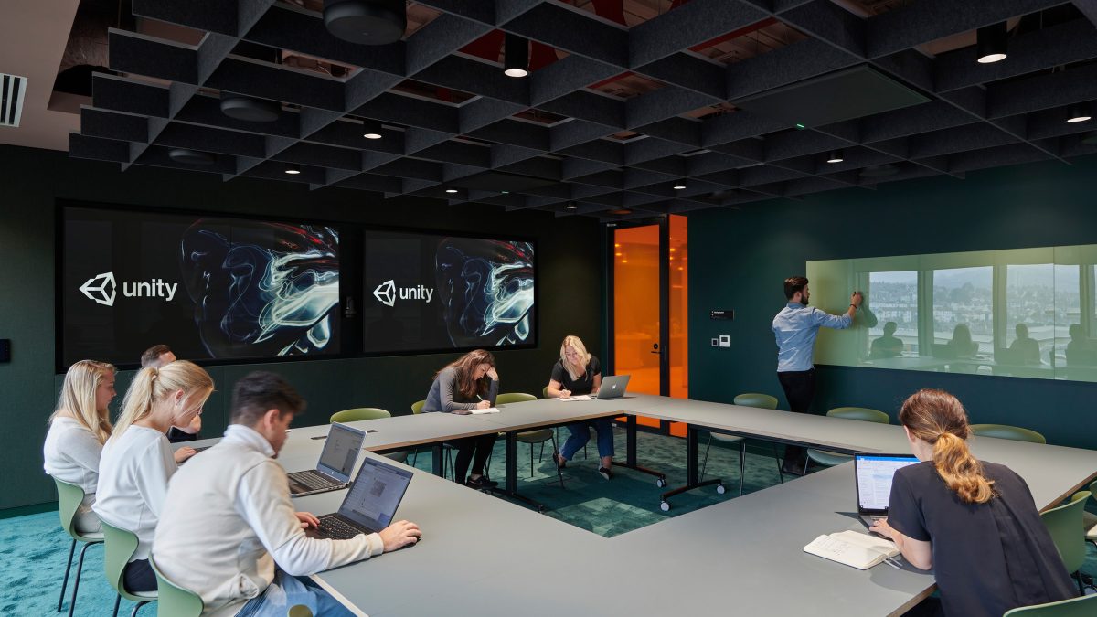 MMoser-London-Collaborative-Office-Space-Boardroom