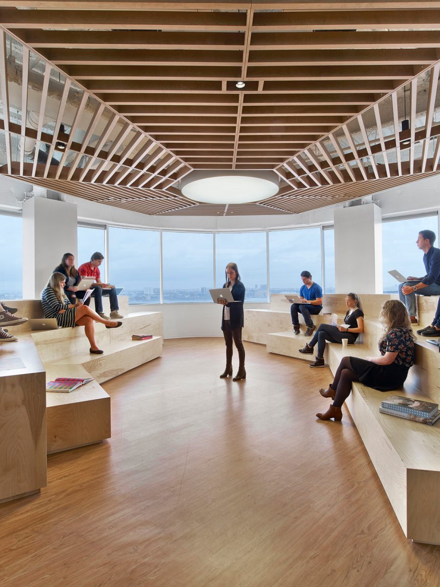 MMoser-London-Collaborative-Office-Space-Small-Aditorium-Design
