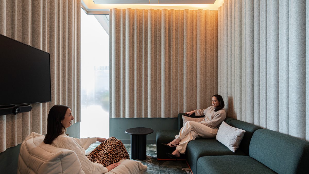 two-people-in-casual-setting-at-m-moser-london-studio