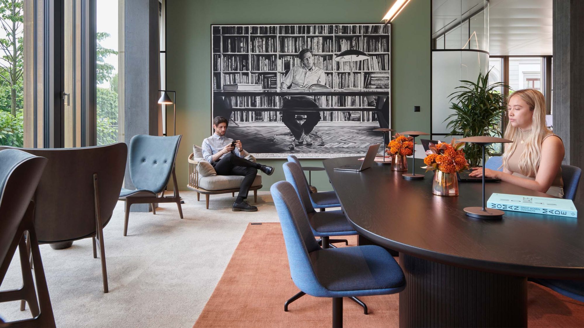 employee-work-setting-and-library
