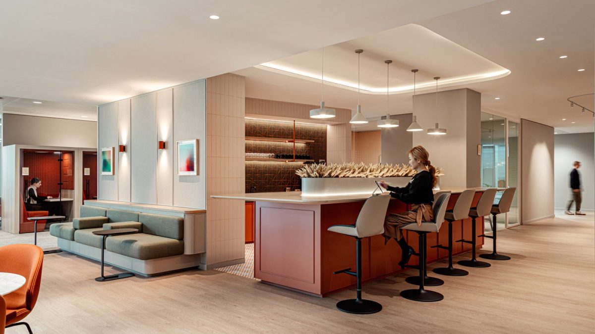 hospitality-driven-design-cafe-woman-sitting