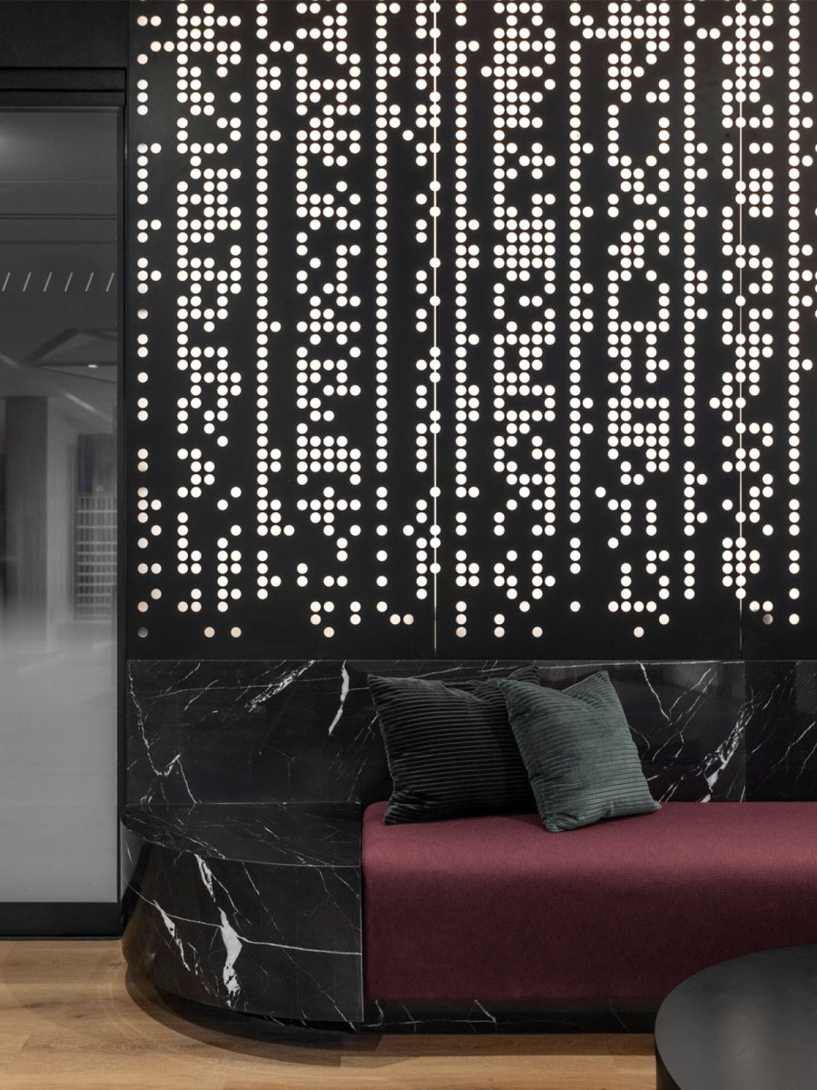 data-design-on-wall-using-dynamic-lighting-design