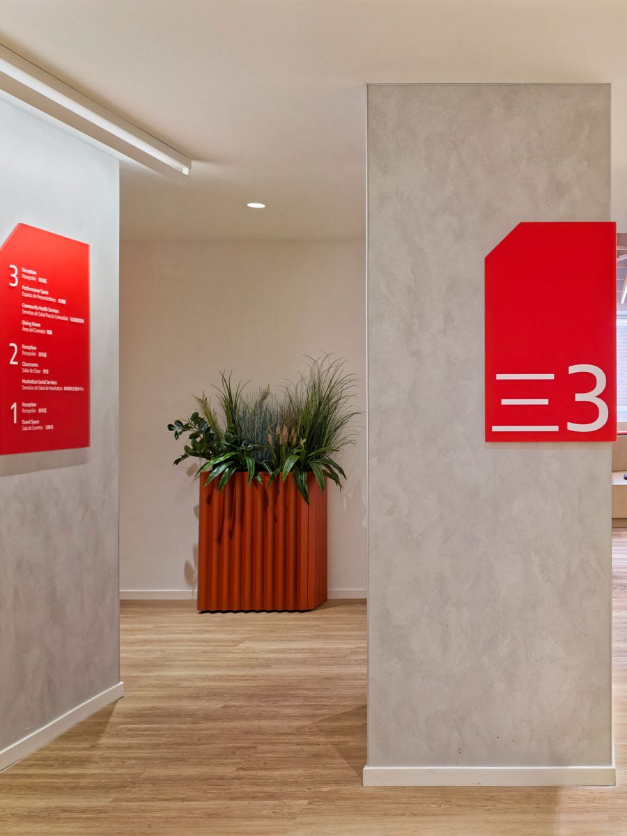 pillar-wayfinding-signage