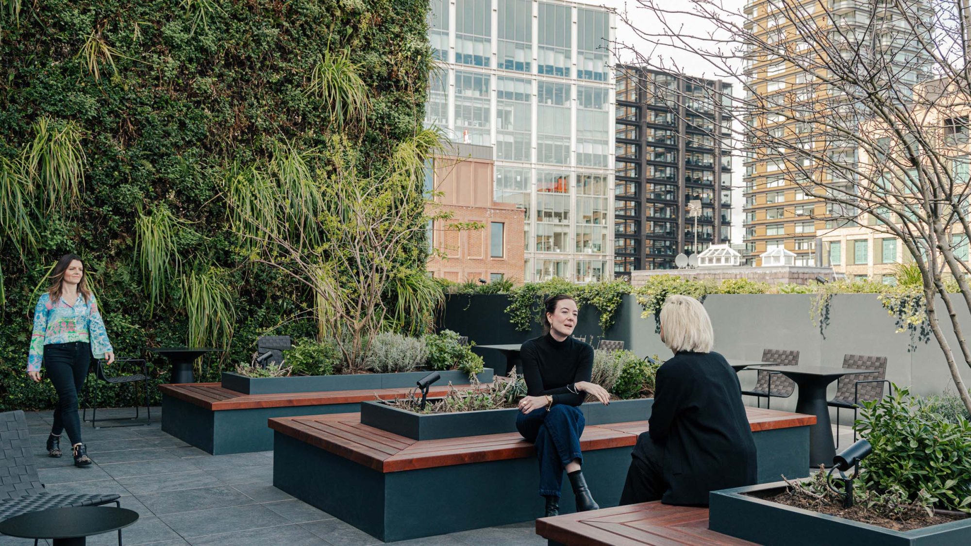 green-wall-outdoor-space