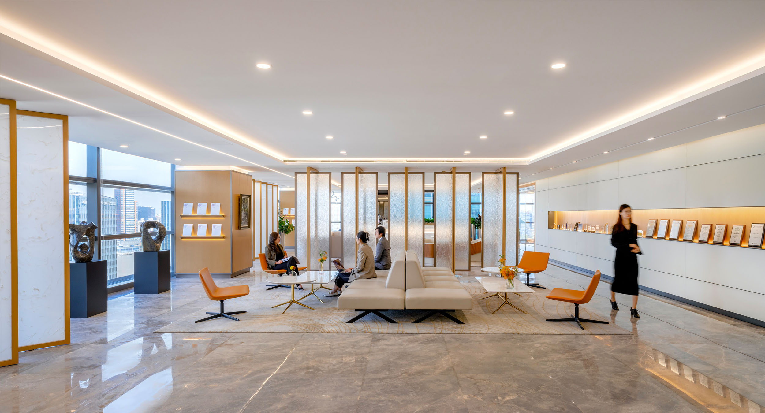 在空间中构建信任：律所办公的五维视角 | M Moser Associates