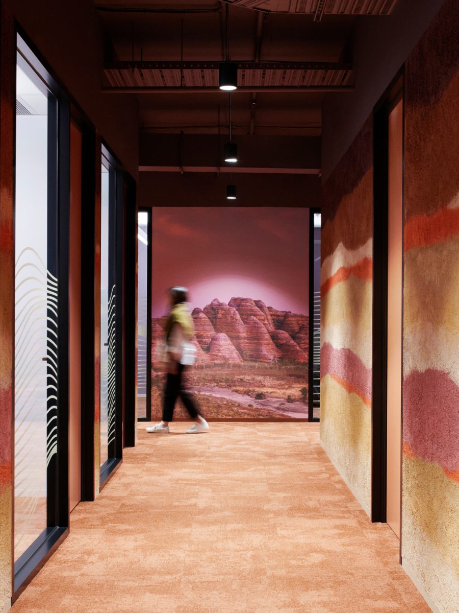 graphic-hallway-warm-colours