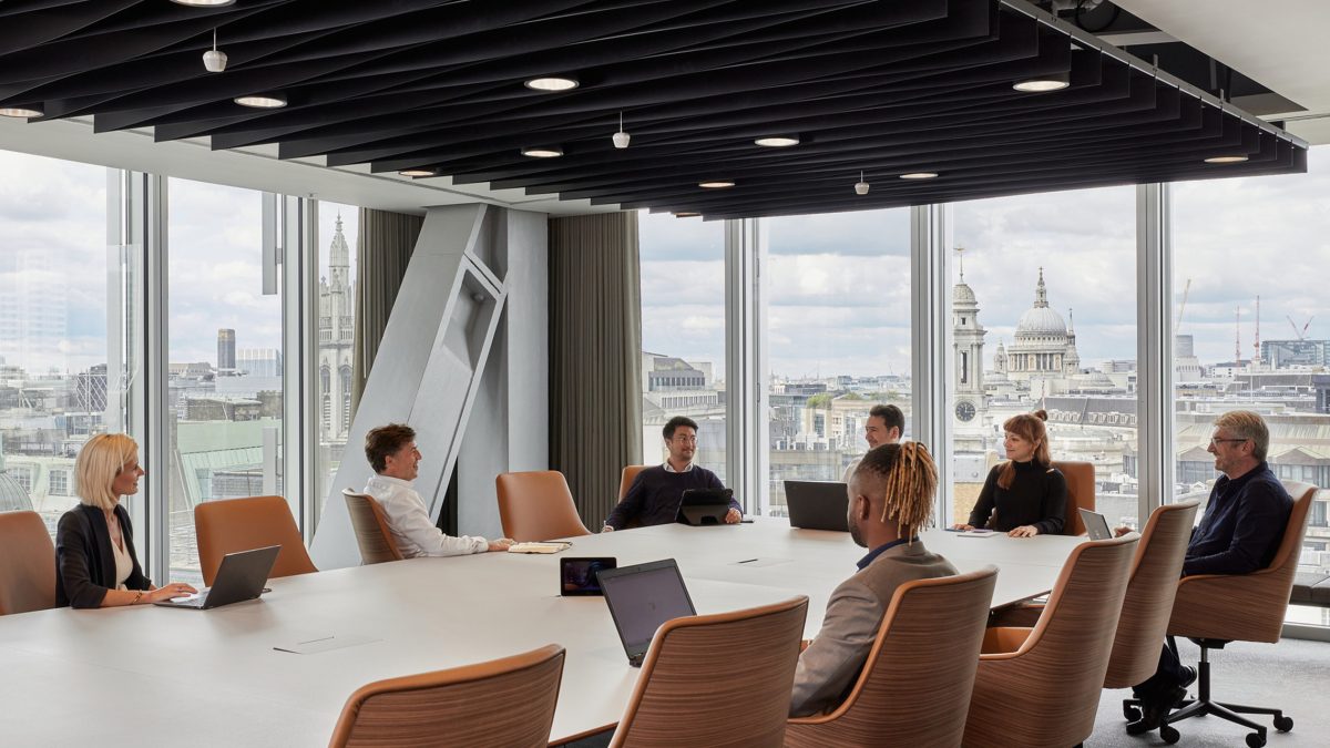 boardroom-at-hfw-london-law-firm-office-design