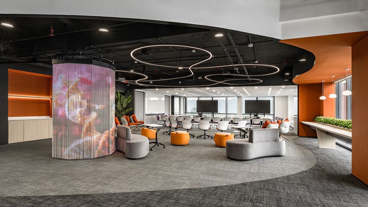 Led screens in workplace design 