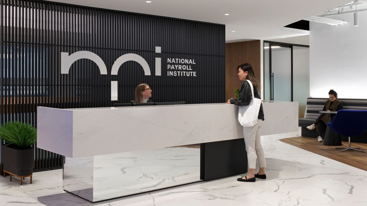 mmoser-national-payroll-institute-npi-toronto-workplace-interior-reception