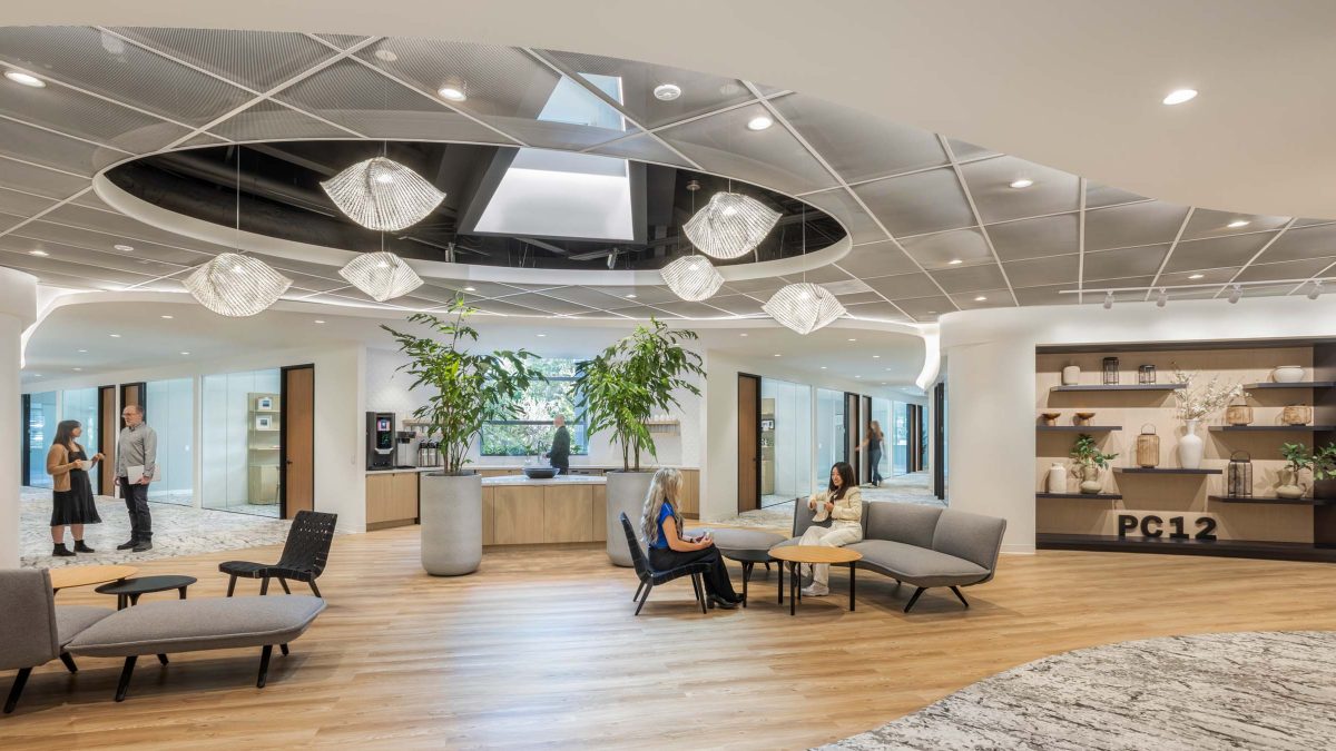 mmoser-wilson-sonsini-palo-alto-workplace-interior-employee-lounge