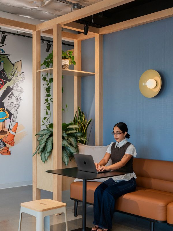 mmoser-confidential-client-montreal-workplace-interior-casual-work-setting-employees-talking