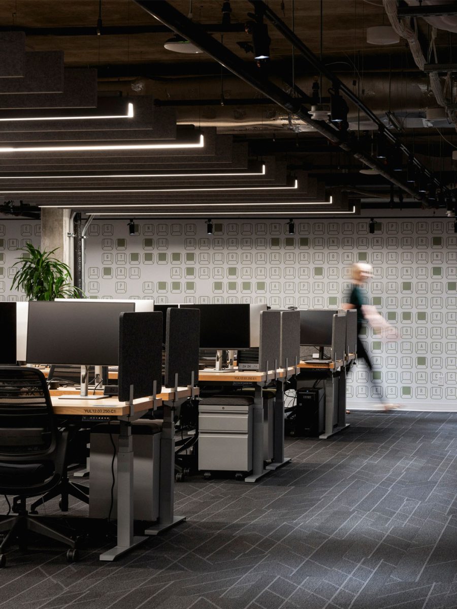 mmoser-confidential-client-montreal-workplace-interior-workstation-setup