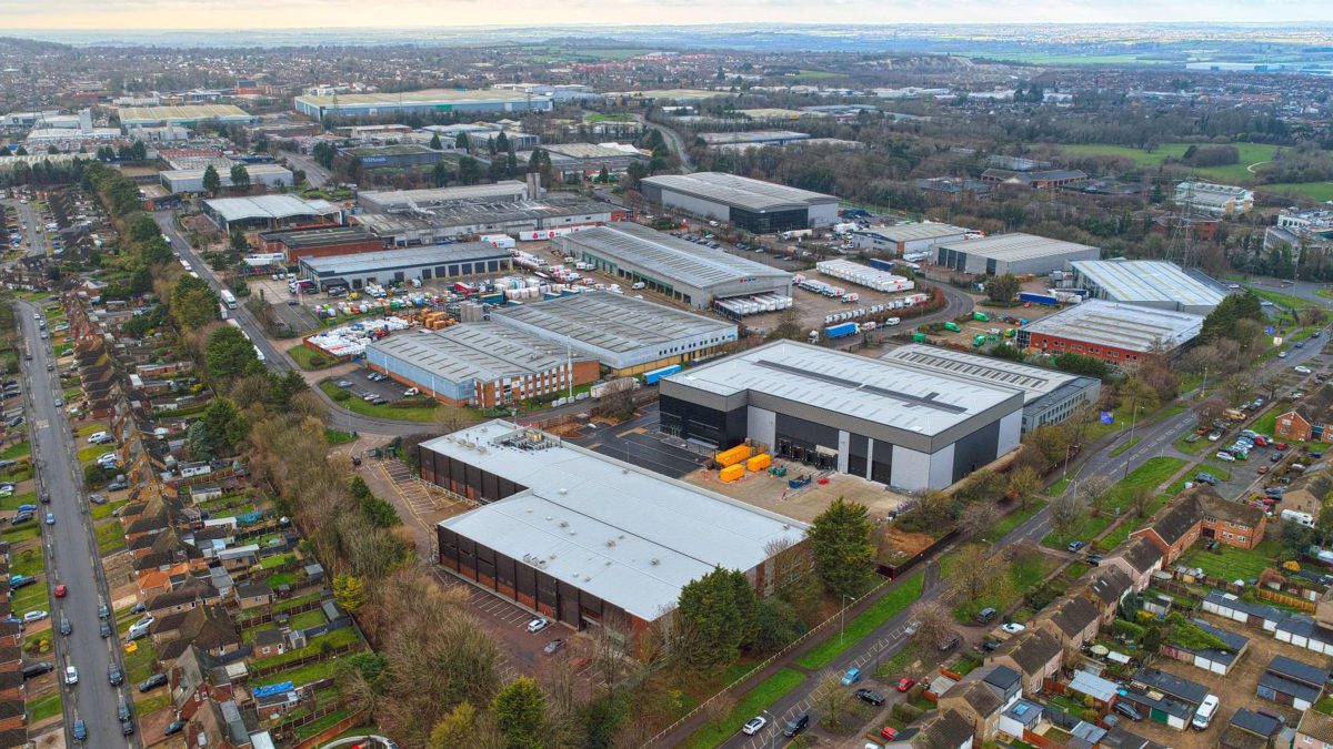 drone-photography-of-uk-data-centre-infrastructure-renewal