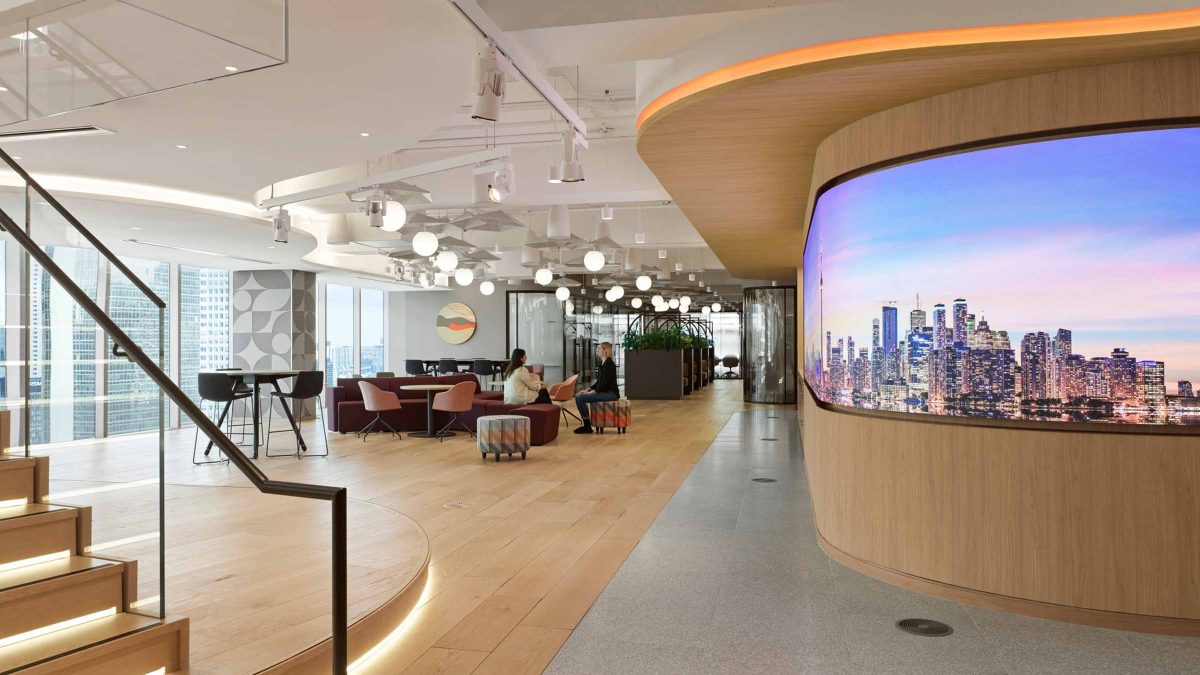 mmoser-pwc-canada-torontohq-iida-global-award-win-digital-screen