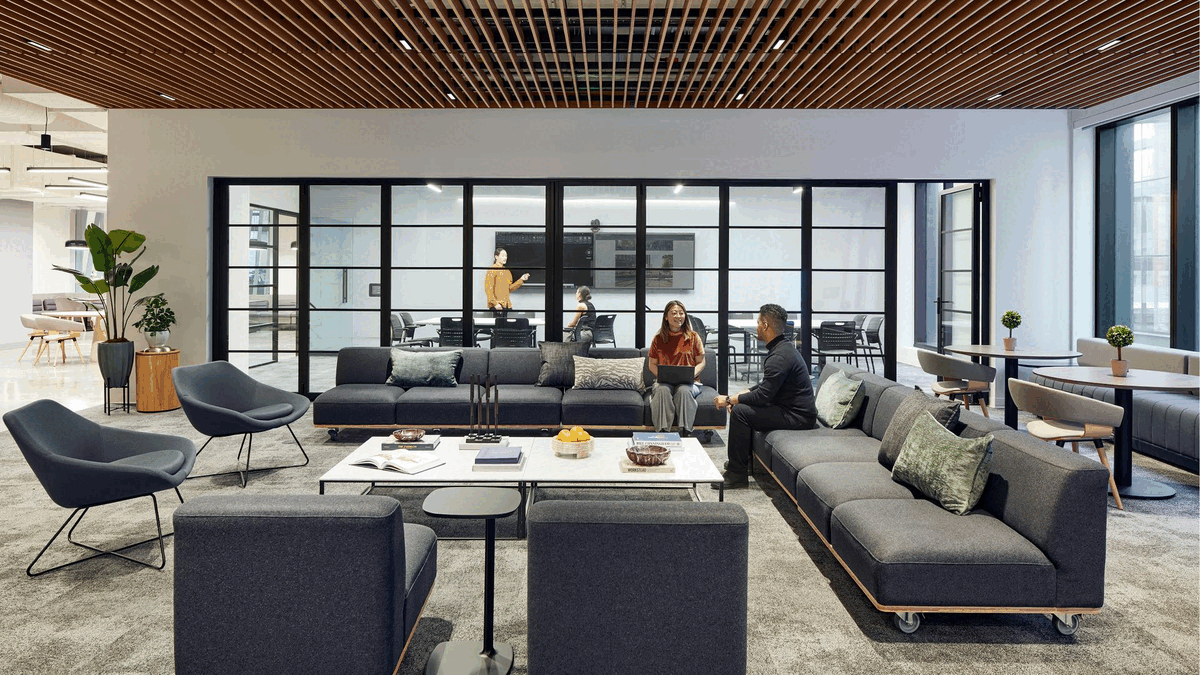 mmoser-NYC-commercial-real-estate-move-in-ready-office-space-essex-crossing-adaptable-workplace-design