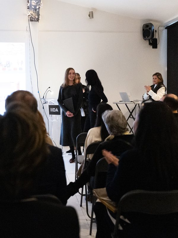 mmoser-pwc-canada-and-Diageo-recognised-at-IIDA-awards-on-stage