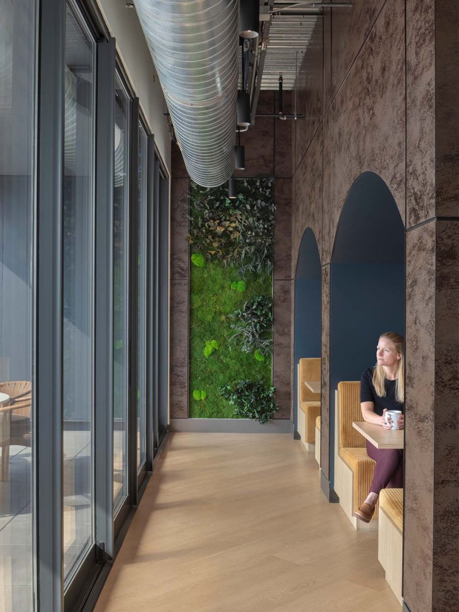 mmoser-designing-workplaces-for-the-mining-and-natural-resource-sector-british-columbia-interior-cafe