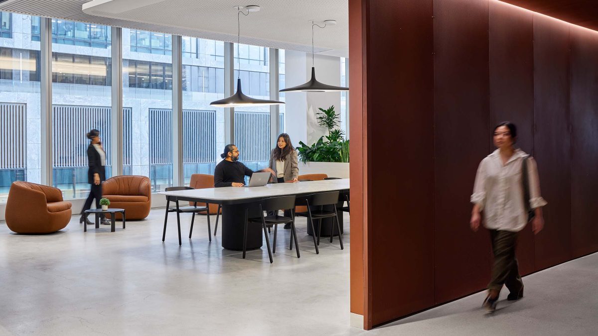 mmoser-san-francisco-workplace-design-data-driven-decisions-hallway