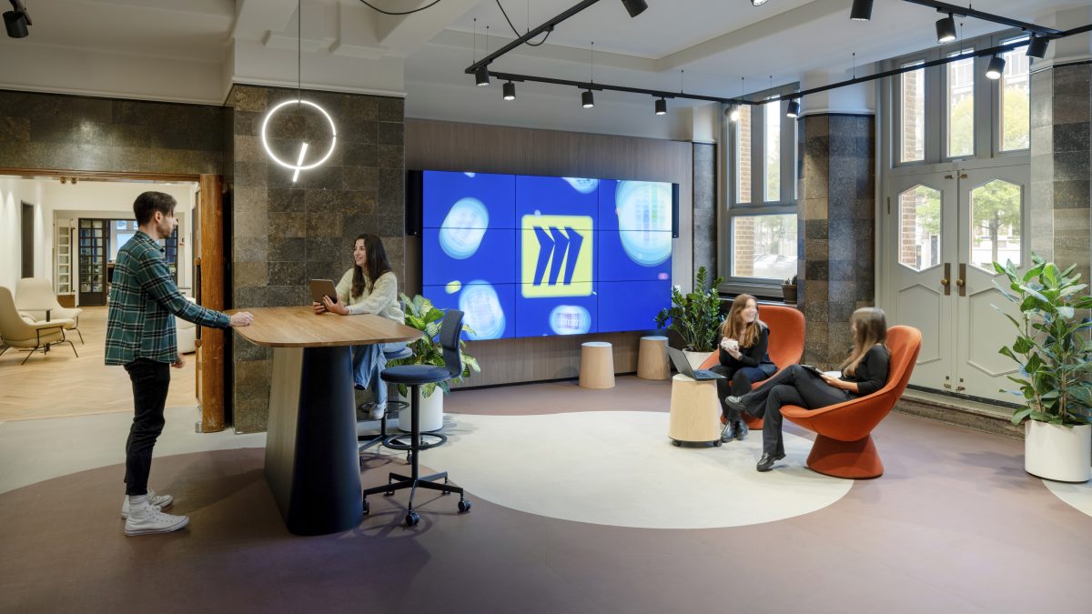 mmoser-workplace-experience-and-employee-engagement-san-francisco-branded-workplace-design-scaled