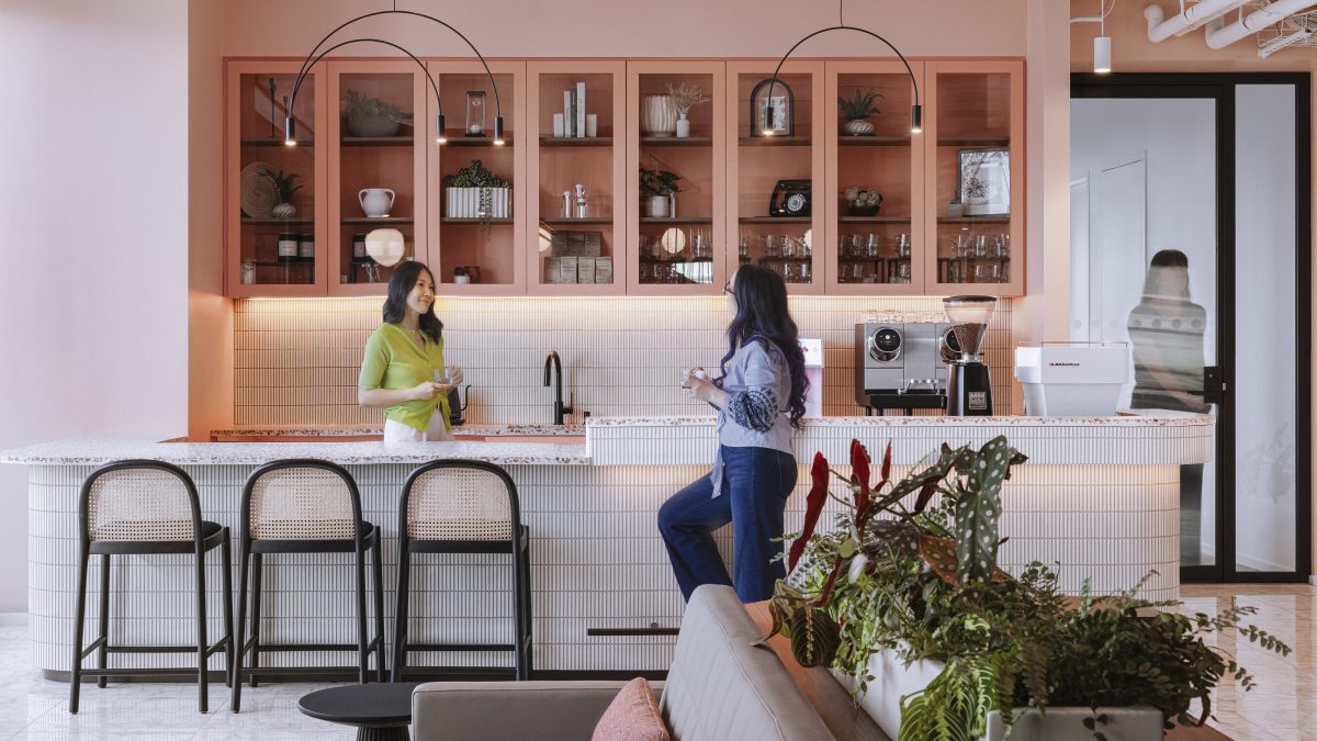 mmoser-workplace-experience-and-employee-engagement-san-francisco-cafe-point-1-scaled